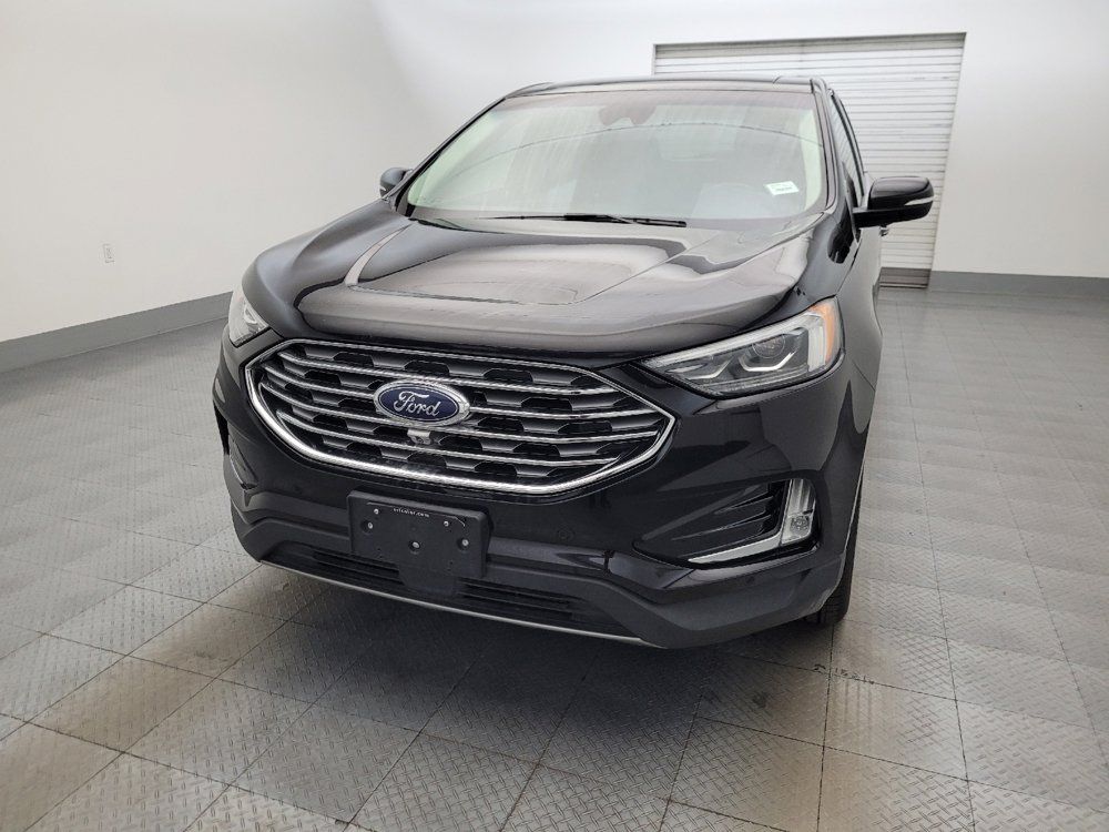 Used 2019 Ford Edge Titanium w/ Equipment Group 301A FWD image 15