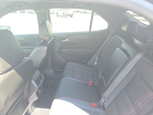 Used 2024 Chevrolet Equinox RS FWD image 10
