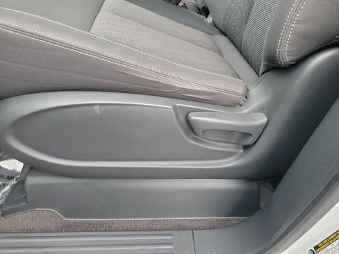 Used 2023 Nissan Titan SV w/ Accessory Utility Package image 20