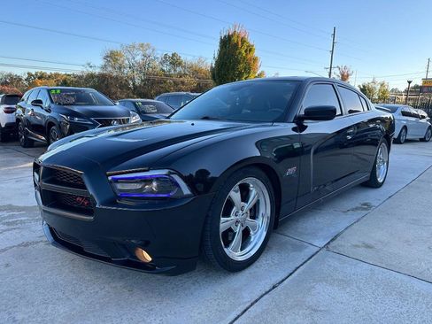 Used 2011 Dodge Charger R/T image 19