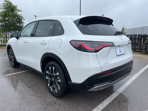 New 2026 Honda HR-V EX-L image 4