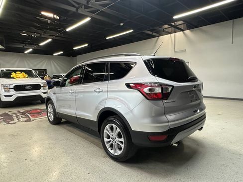 Used 2018 Ford Escape SE AWD/4WD image 12