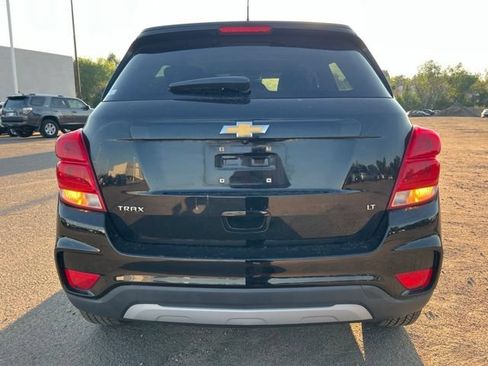 Used 2020 Chevrolet Trax LT FWD image 5