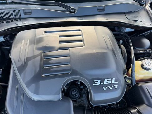 Used 2019 Dodge Charger SXT AWD/4WD image 51