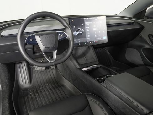 Used 2025 Tesla Model 3 Long Range image 17