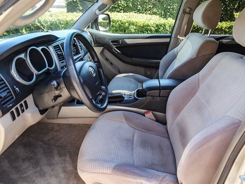 Used 2003 Toyota 4Runner SR5 image 27