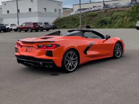 Used 2025 Chevrolet Corvette Stingray Premium Conv image 8