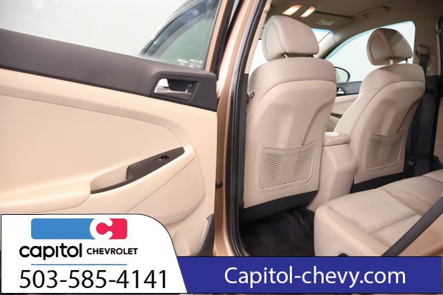 Used 2016 Hyundai Tucson Sport FWD image 28
