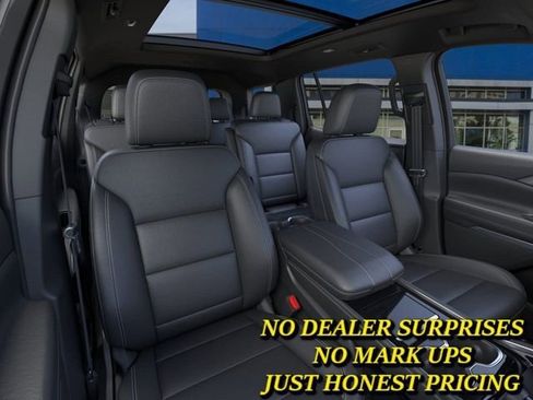 New 2026 Chevrolet Traverse LT w/ Sun and Wheel Package image 16