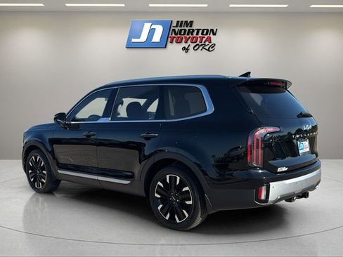 Used 2024 Kia Telluride SX Prestige w/ Towing Package image 7