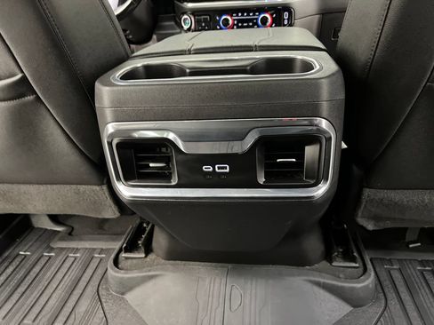 Used 2024 GMC Sierra 1500 Elevation w/ Elevation Premium Package AWD/4WD image 28