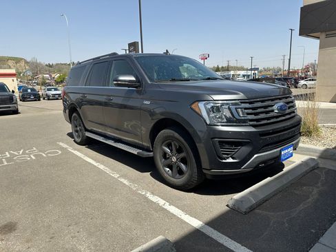 Used 2020 Ford Expedition Max XLT w/ Equipment Group 202A AWD/4WD image 2