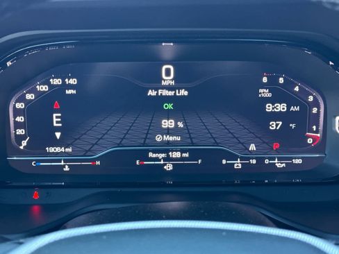 Used 2024 GMC Yukon XL Denali image 25