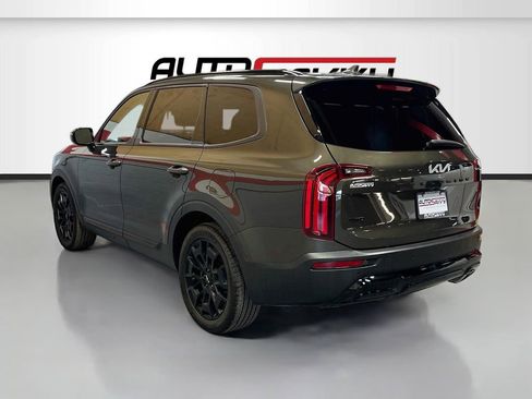 Used 2022 Kia Telluride SX w/ SX Prestige Package AWD/4WD image 5