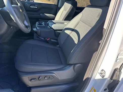 Certified 2025 Chevrolet Silverado 1500 Custom image 28