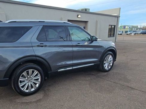 Used 2022 Ford Explorer Limited w/ Hybrid Equipment Group 310A image 8