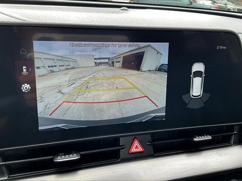Used 2023 Kia Sportage EX image 25