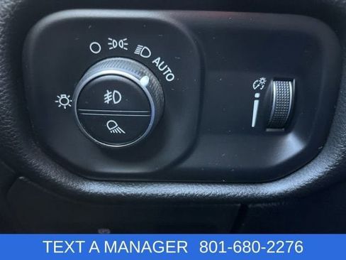 Used 2024 RAM 1500 Big Horn AWD/4WD image 24