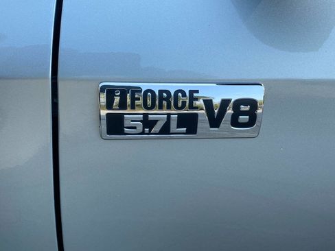 Used 2014 Toyota Tundra SR5 w/ SR5 Upgrade Package image 11