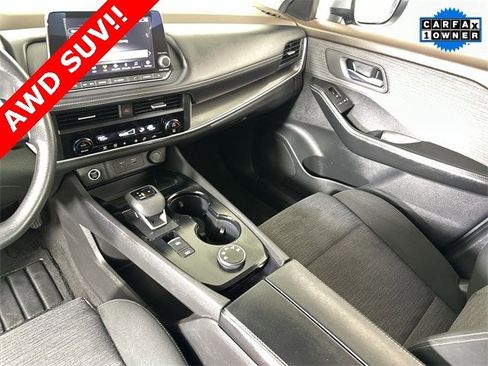 Used 2023 Nissan Rogue SV image 36