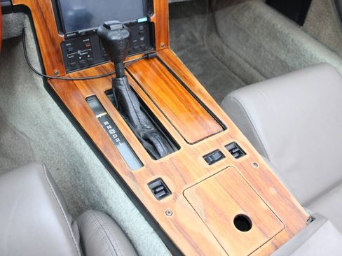 Used 1989 Chevrolet Corvette Convertible image 25