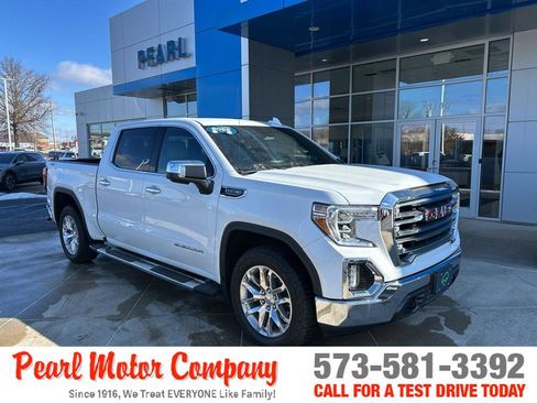 Used 2022 GMC Sierra 1500 SLT image 1