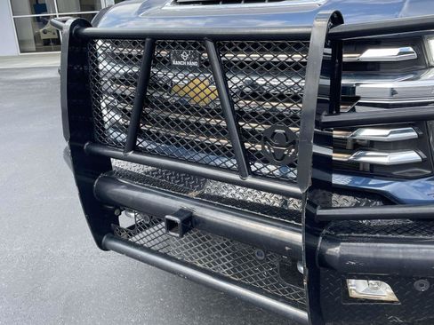 Used 2022 Chevrolet Silverado 3500 High Country AWD/4WD image 9