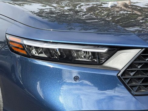 Used 2025 Honda Accord EX-L image 31