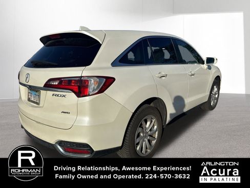 Used 2016 Acura RDX AWD w/ Technology Package image 4