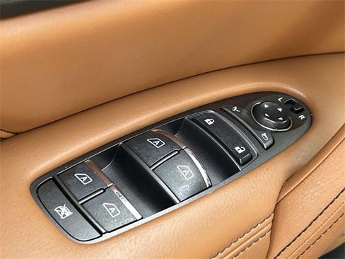 Certified 2024 INFINITI QX80 Sensory image 19