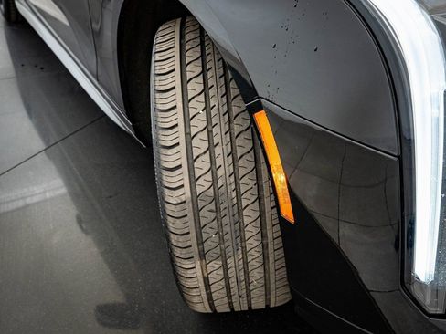 Used 2025 Cadillac CT4 Sport image 42