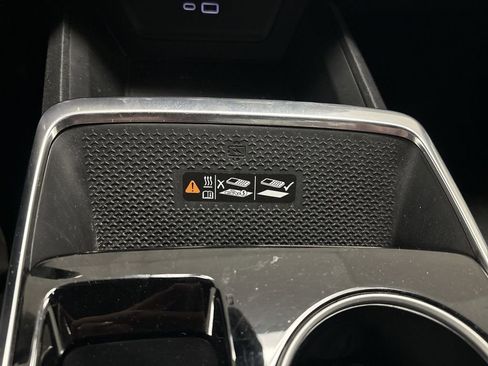 Used 2025 Chevrolet Equinox LT w/ Convenience Package II image 58