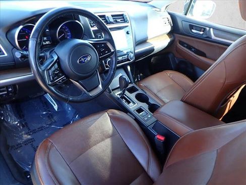 Used 2019 Subaru Outback 3.6R Touring image 12