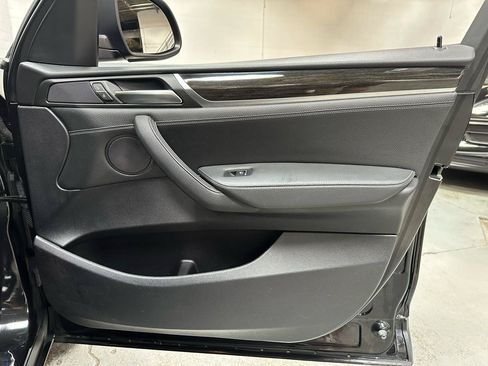 Used 2017 BMW X3 xDrive28i AWD/4WD image 8