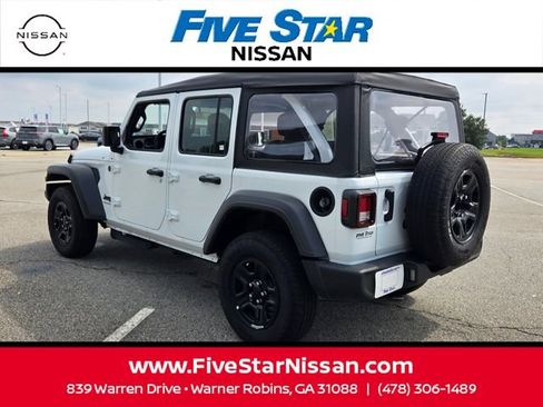 Used 2026 Jeep Wrangler Unlimited Sport AWD/4WD image 8