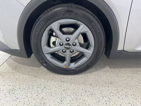 Used 2025 Kia K4 FWD image 29