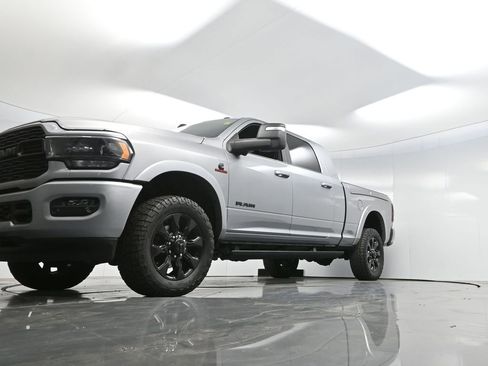 Used 2023 RAM 2500 Limited image 67