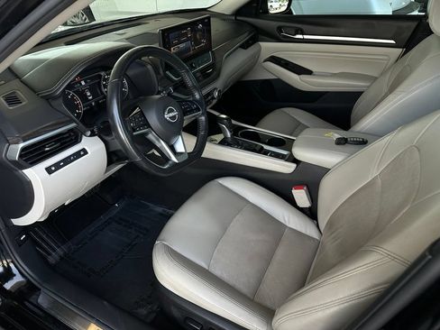 Used 2023 Nissan Altima 2.5 SL FWD image 10