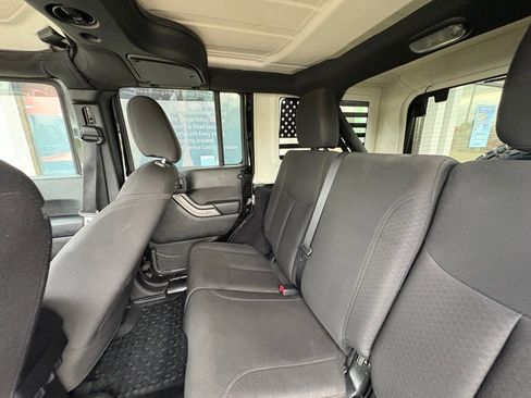 Used 2017 Jeep Wrangler Unlimited Sport w/ Quick Order Package 24S image 16