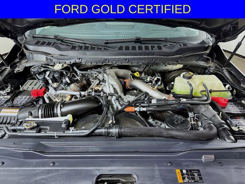 Certified 2025 Ford F250 Lariat w/ Lariat Ultimate Package image 32
