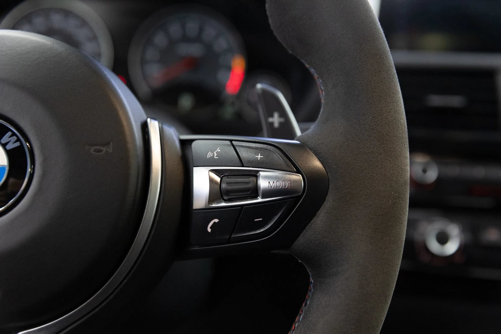 Used 2019 BMW M4 CS w/ Executive Package RWD image 34