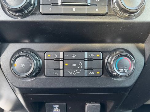 Used 2022 Ford F350 XLT image 22