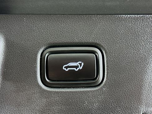 Used 2024 Hyundai Tucson Limited image 29