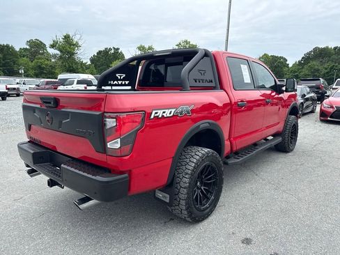 Used 2023 Nissan Titan PRO-4X w/ Pro-4x Convenience Package AWD/4WD image 5