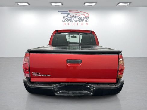 Used 2015 Toyota Tacoma 2WD Access Cab w/ Convenience Package image 5