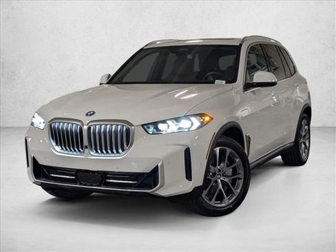 New 2026 BMW X5 xDrive50e w/ Premium Package image 1