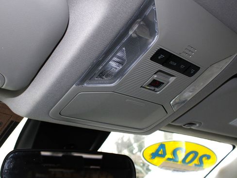 Used 2024 Toyota RAV4 LE image 34