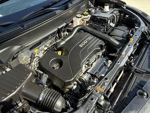 Used 2022 Chevrolet Equinox LT image 17