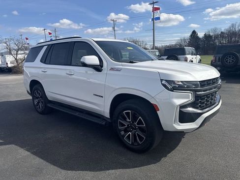 Used 2022 Chevrolet Tahoe Z71 w/ Luxury Package image 11