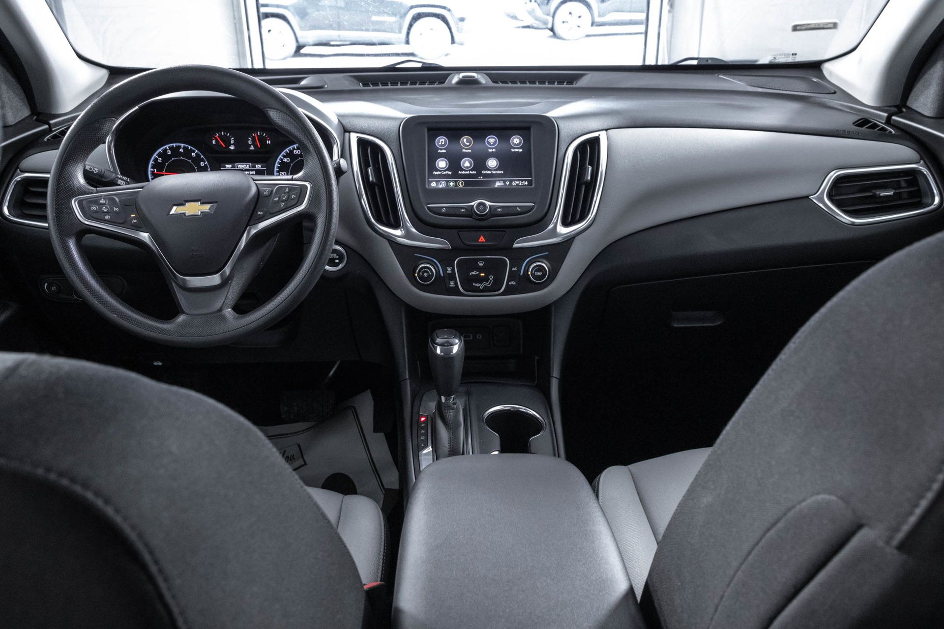 Used 2020 Chevrolet Equinox LS w/ LS Convenience Package FWD image 23